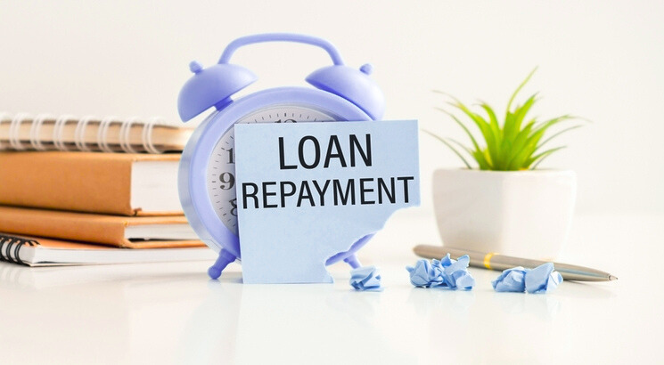 Early Loan Repayment: Pros, Cons, and Strategies